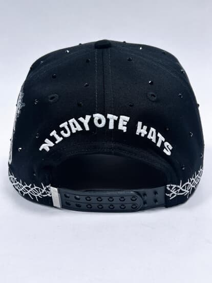 NIJAYOTE CROSS THORN HAT